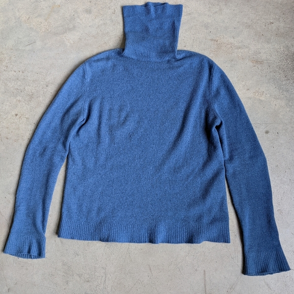 Reformation Blue Cashmere Turtleneck Sweater Size XS - Picture 3 of 6